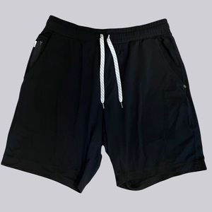 Vuori Ponto Shorts - Black